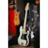 Contrabaixo Tagima TPB-4 Precision Bass Passivo Olympic White Escala Clara e Escudo Preto Linha Brasil