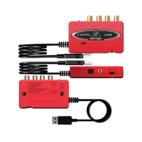 Interface de Áudio Behringer UCA222 Vermelha