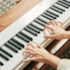 Piano Digital Casio PX-S1100 Linha Privia Branco C/ Fonte e Pedal de Sustain Piano Digital Casio PX-S1100 Linha Privia Branco C/ Fonte e Pedal de Sustain